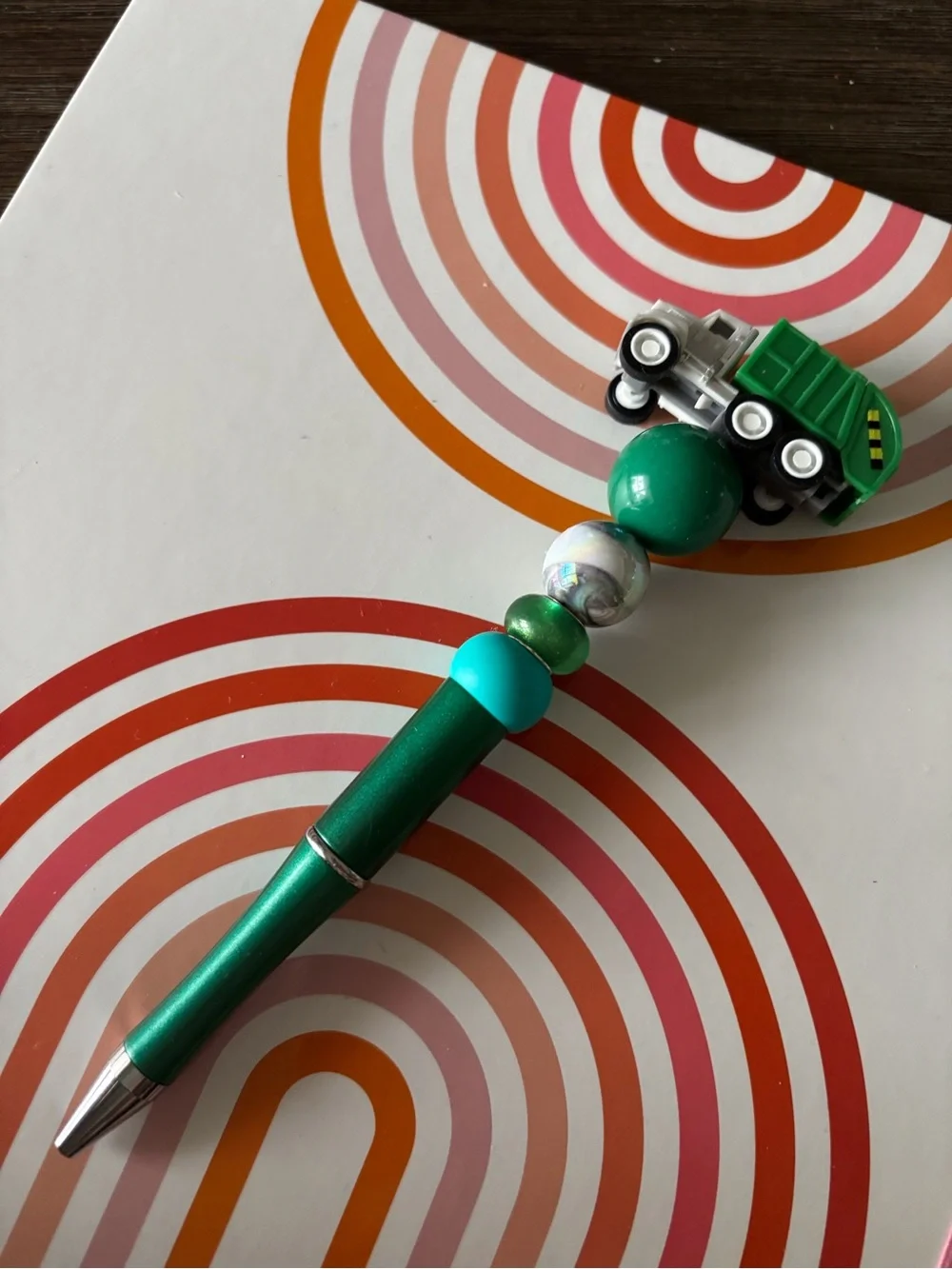 Large Trucks: Garbage Truck Handmade Beaded Pen